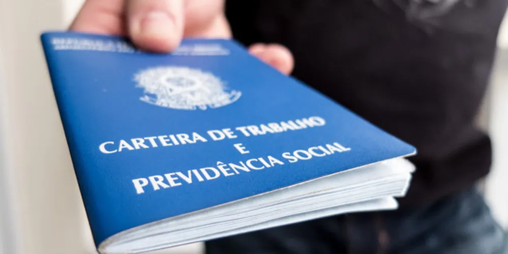 O resultado ainda é consequência da pandemia de covid-19, com reflexos como diminuição salarial e mudanças nas relações de emprego.