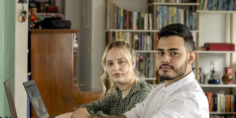 Perfil brasileiro do movimento foi criado por Mayara Stelle e Leonardo de Carvalho Lea, acadêmicos de Direito da UEPG