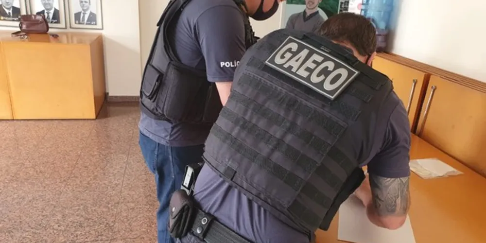 Operação mira fraudes na contratação do Estar Digital e busca relator de CPI e presidente da Autarquia