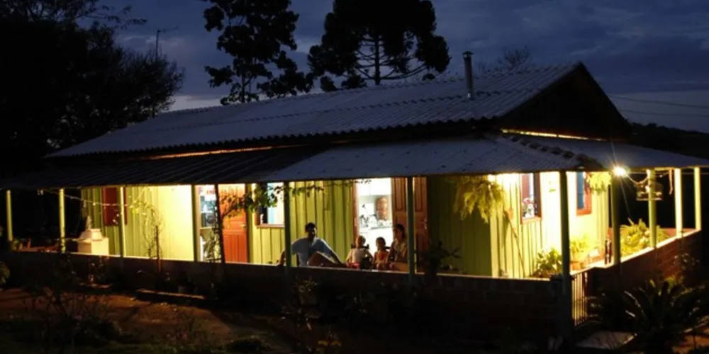 Programa beneficia milhares agropecuaristas com um desconto de 60% na conta da energia elétrica consumida entre 21h30 e 6h