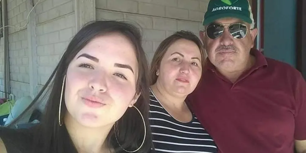 Os corpos foram levados para o Instituto Médico-Legal (IML) de Guarapuava.