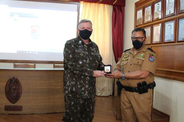 General da Brigada do Exército realiza visita no 1ºBPM