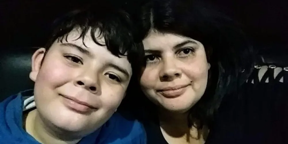 História de Mãe e Filho autista comove empresários