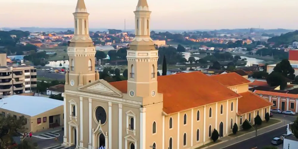 Coluna 'Na Trilha da Fé: A Paróquia mais antiga da região