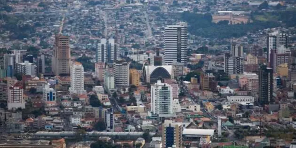Desde o início da pandemia, 188 pessoas morreram em Ponta Grossa vítimas da doença