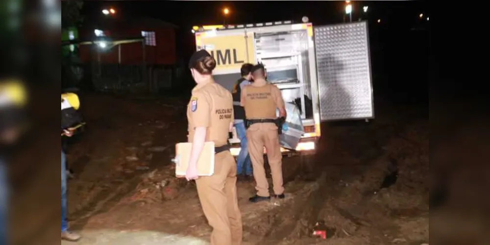 Jovem de 29 anos foi morta com um tiro no peito no fim da noite de segunda-feira