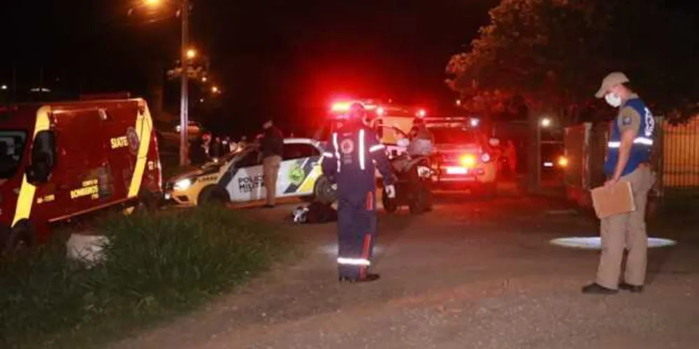 Próximo ao corpo da vítima foram localizadas seis cápsulas de arma de fogo