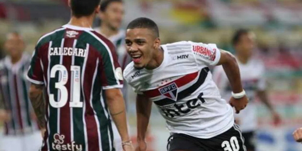 Brenner foi o autor dos dois gols do São Paulo contra o Flu, no duelo dos tricolores