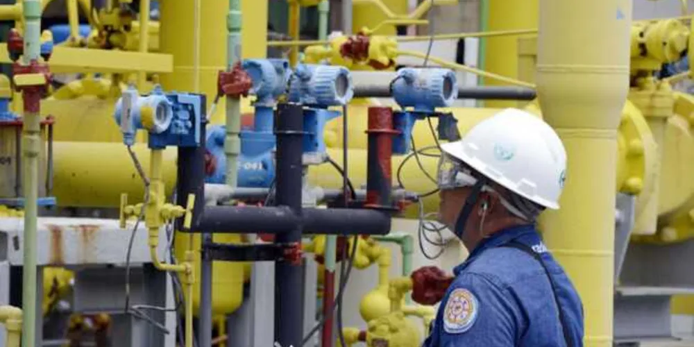 A FGV registrou otimismo dos empresários, com o ambiente de negócios nos próximos seis meses passando de 104,4 pontos para 106,8 pontos. 