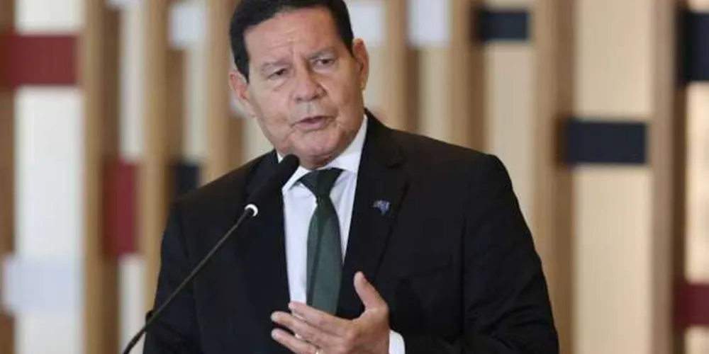 A confirmação do teste positivo foi divulgado ontem (27) e o vice-presidente já está em isolamento no Palácio do Jaburu.