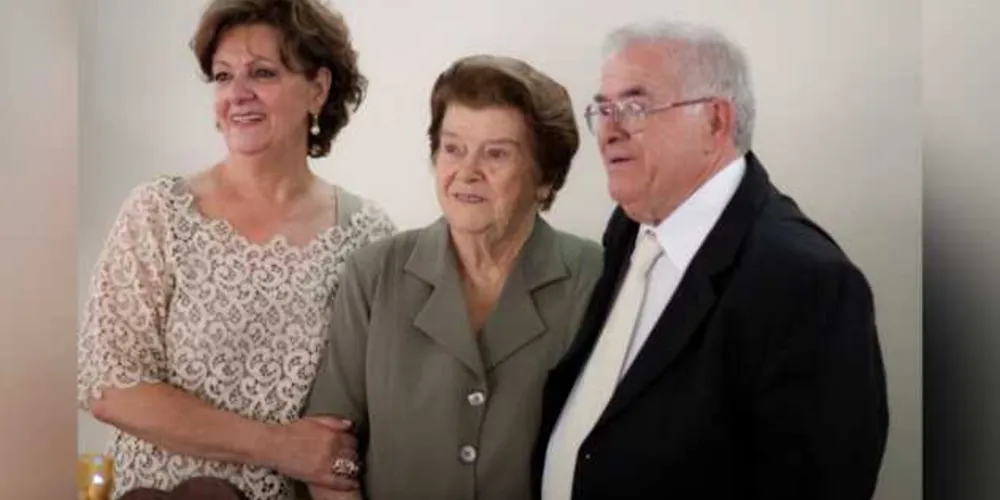 Teresa Elisabete Justus Cury, Zeny Farhat Cury e Carlos Alberto Cury