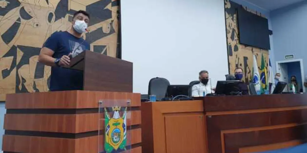 Imagem ilustrativa da imagem Rangel apresenta plano de metas em audiência pública