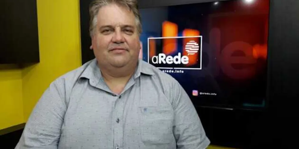 Secretário municipal de Indústria, Comércio e Qualificação Profissional, José Loureiro, concedeu entrevista ao vivo ao portal aRede
