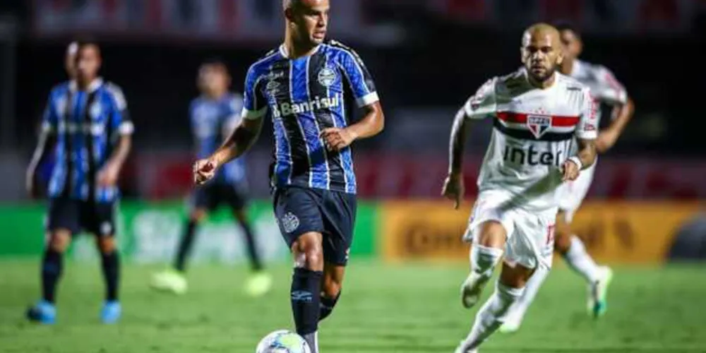 Vitória em Porto Alegre garantiu vantagem do empate no Morumbi