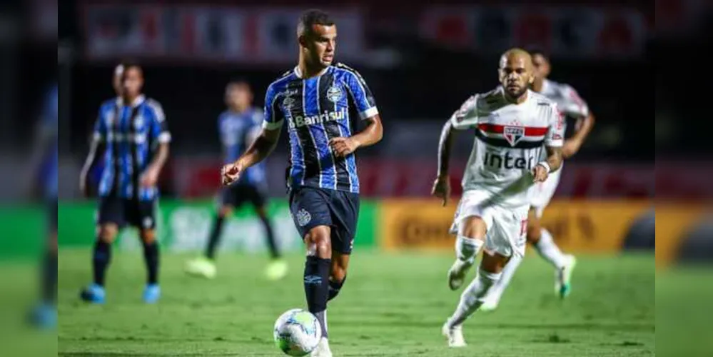 Vitória em Porto Alegre garantiu vantagem do empate no Morumbi
