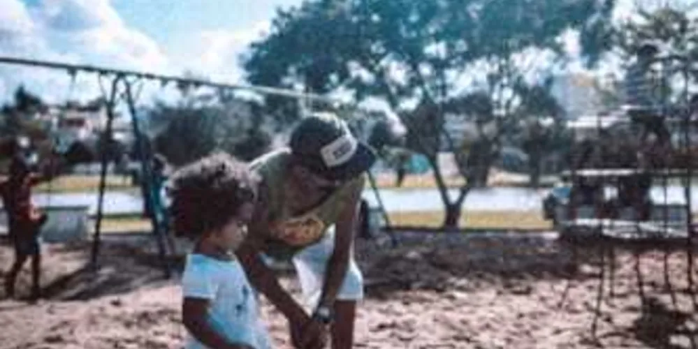 Imagem ilustrativa da imagem Rapper Stanley homenageia filha em nova música