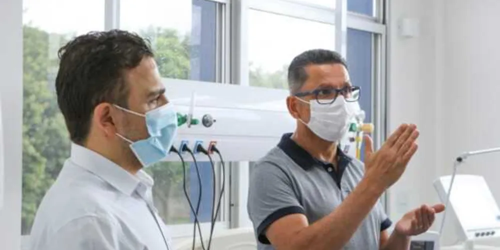 O prédio, projetado para ser raternidade recebe nesta terça-feira oito pacientes para que o prédio principal do HU-UEPG se destine exclusivamente à Covid-19