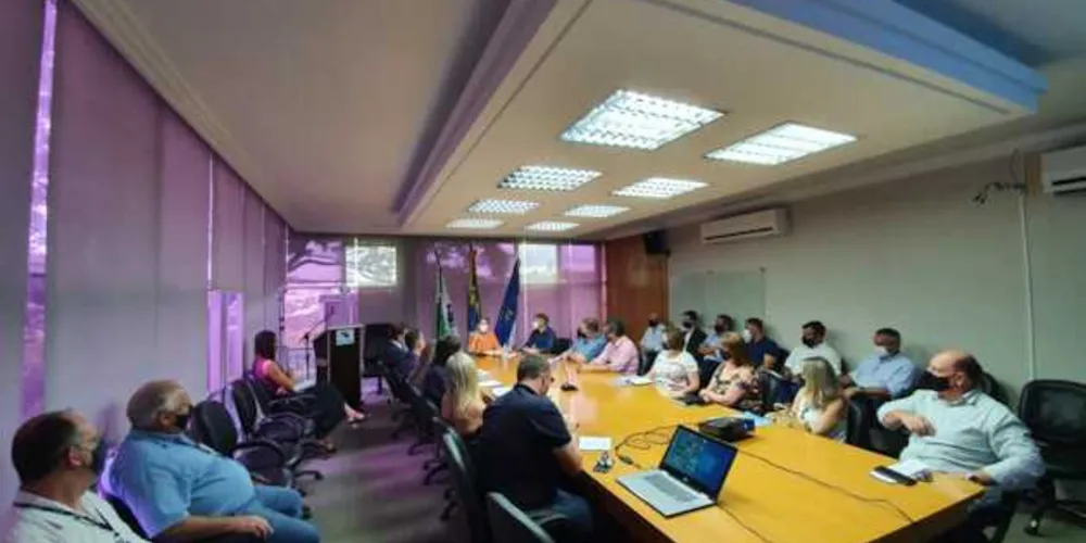 Encontro aconteceu na sede da Prefeitura