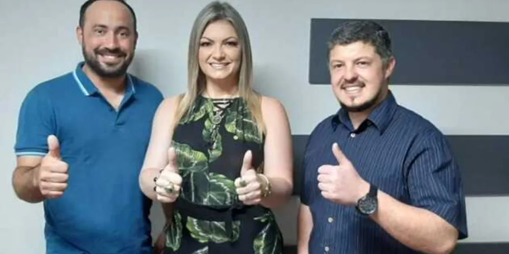 Imagem ilustrativa da imagem Aline garante verba para pavimentação em Piraí do Sul