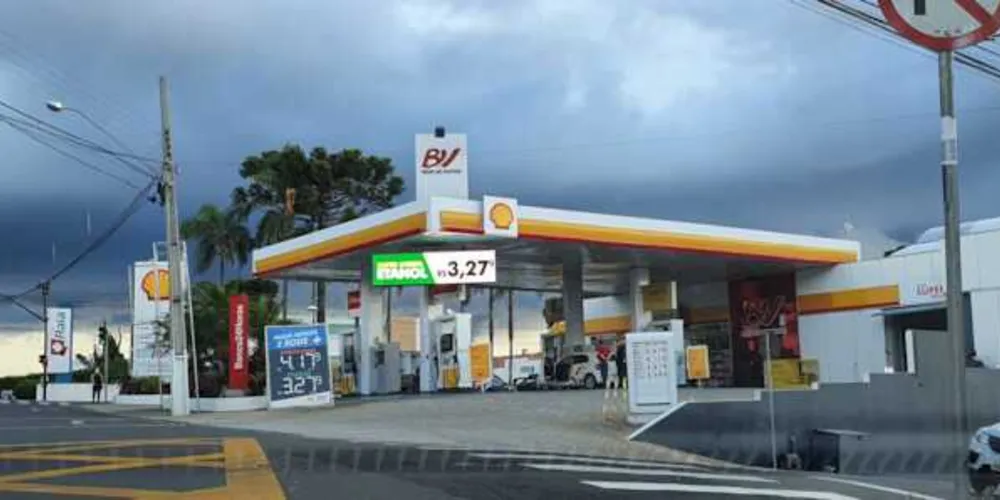 Postos praticam preço parecido ao praticado no início do ano passado