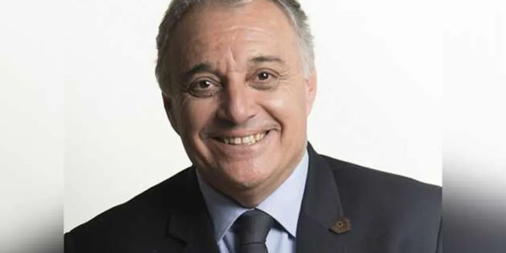 Marcelo Puppi foi reeleito prefeito no dia 15 de novembro com 39,26% dos votos