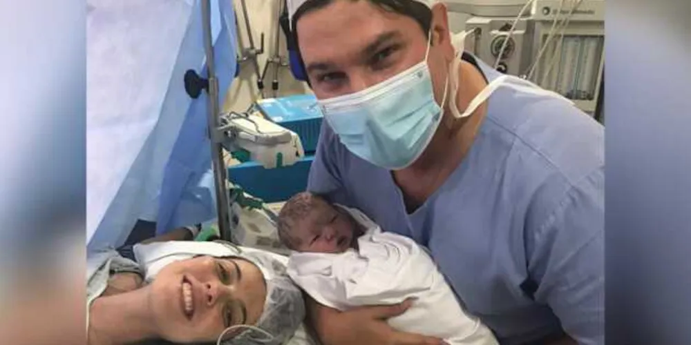 Luca Costa é o segundo filho do treinador e da esposa Manoela e nasceu no início da tarde desta quinta