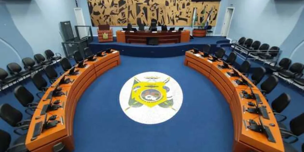 Vereadores iniciaram nomeação de equipes; Cada vereador pode nomear até três assessores