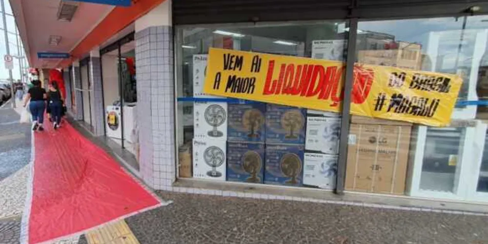 Magazine Luiza abrirá a loja em horário normal nesta sexta-feira