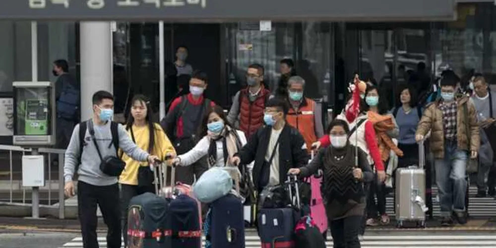 Infecção dos viajantes foi detectada ainda no aeroporto de Haneda, em Tóquio