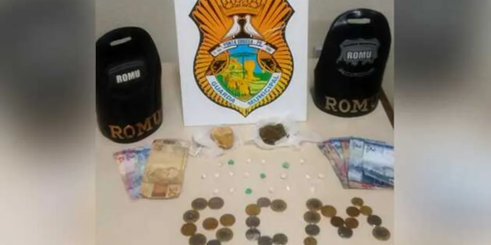 GM flagrou comércio de drogas e prendeu 'vendedor' e 'cliente'