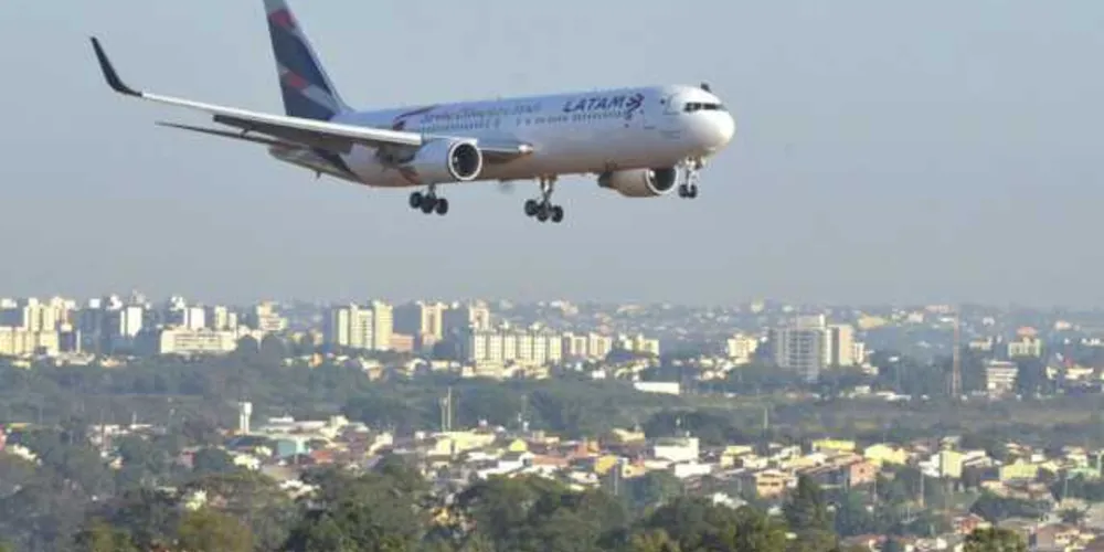 O objetivo da medida é garantir o direito dos passageiros e a sobrevivência das empresas aéreas, que foram fortemente afetadas pela pandemia em 2020. 