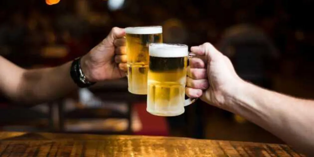 Imagem ilustrativa da imagem Cerveja deve ficar entre 10 e 15% mais cara em 2021