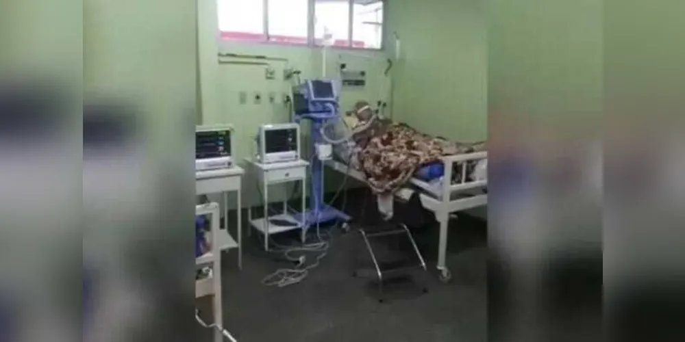 Pelo menos sete pessoas internadas em UTI morreram na manhã desta quinta-feira