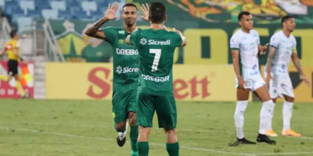 Com o triunfo, o Dourado chegou aos 58 pontos, na 3ª posição, e ficou muito perto do acesso à Série A.