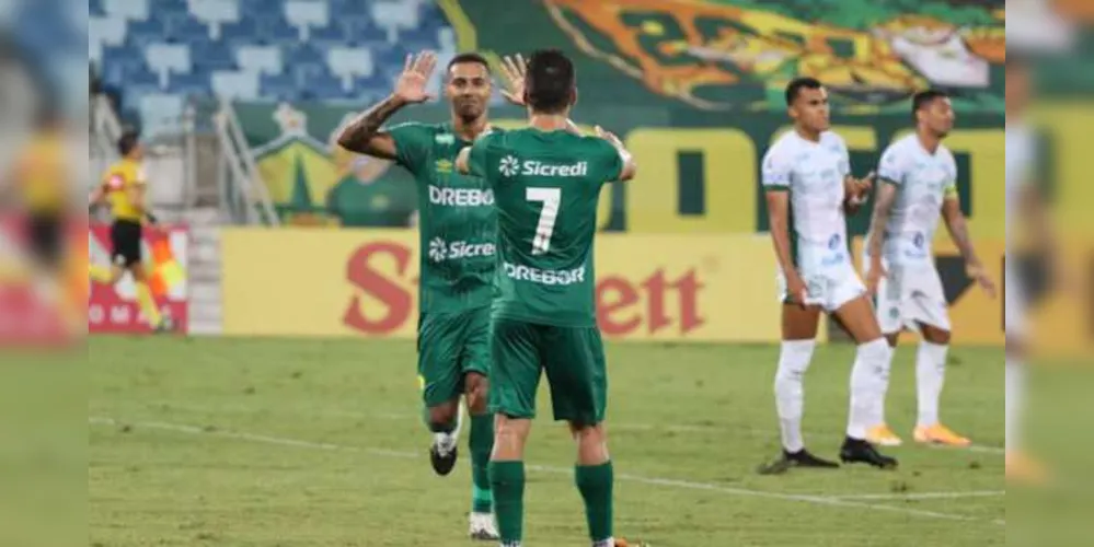 Com o triunfo, o Dourado chegou aos 58 pontos, na 3ª posição, e ficou muito perto do acesso à Série A.