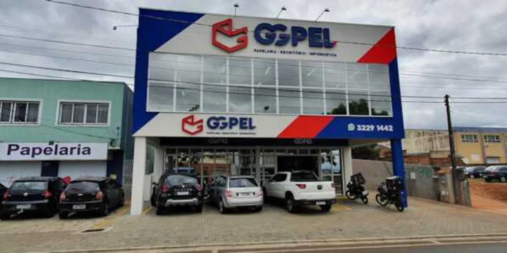 Unidade oferta amplas opções em material escolar, papelaria, escritório e informática