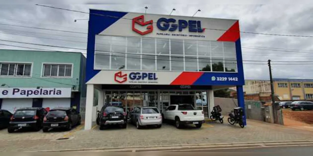 Unidade oferta amplas opções em material escolar, papelaria, escritório e informática