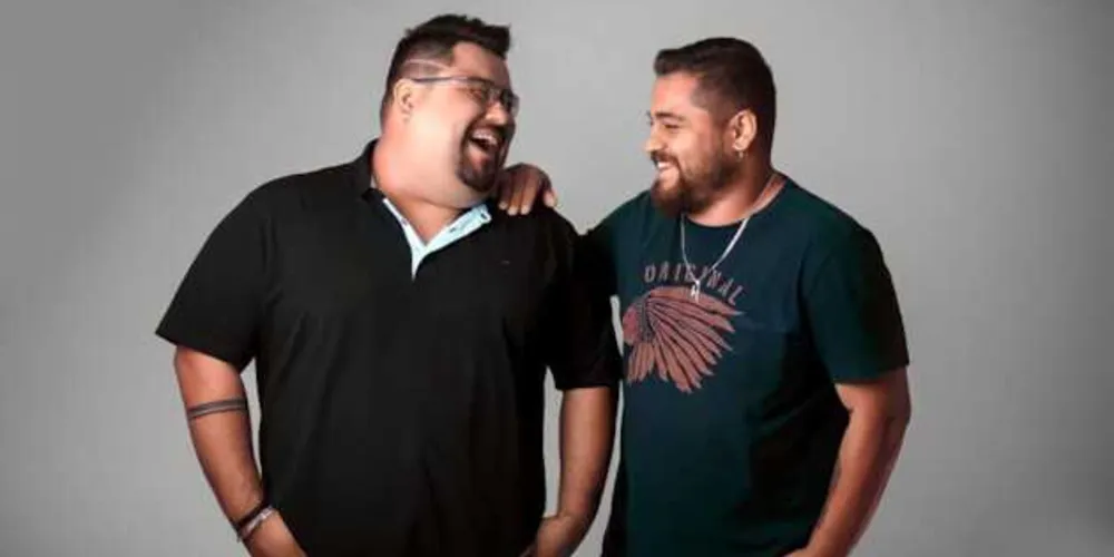 O prêmio conquistado pela dupla será gravar uma música com o Maestro Pinochio, um dos maiores produtores da música sertaneja no Brasil.