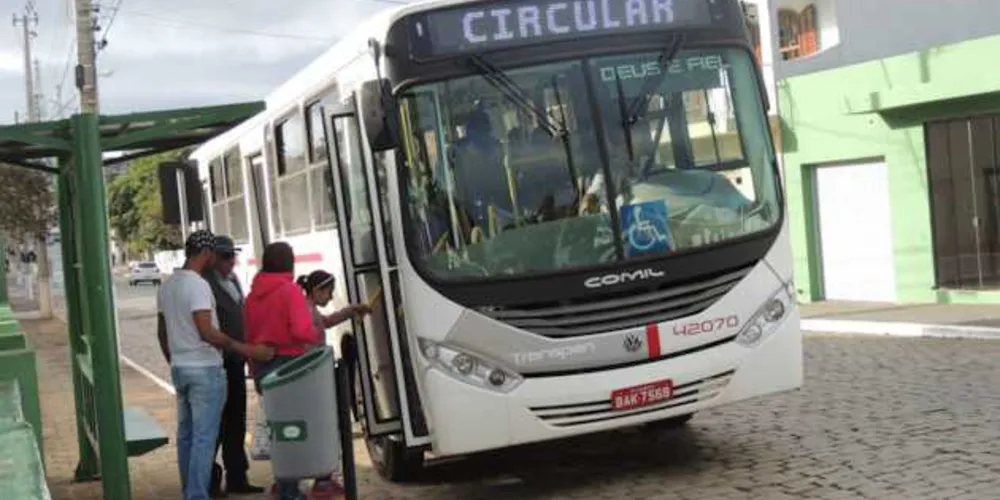 Administração municipal organizou, na última semana, uma reunião com a empresa responsável pelo transporte coletivo 