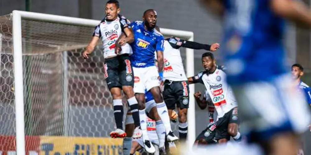 Com a derrota, o Fantasma ficou mais longe do G4 da Série B
