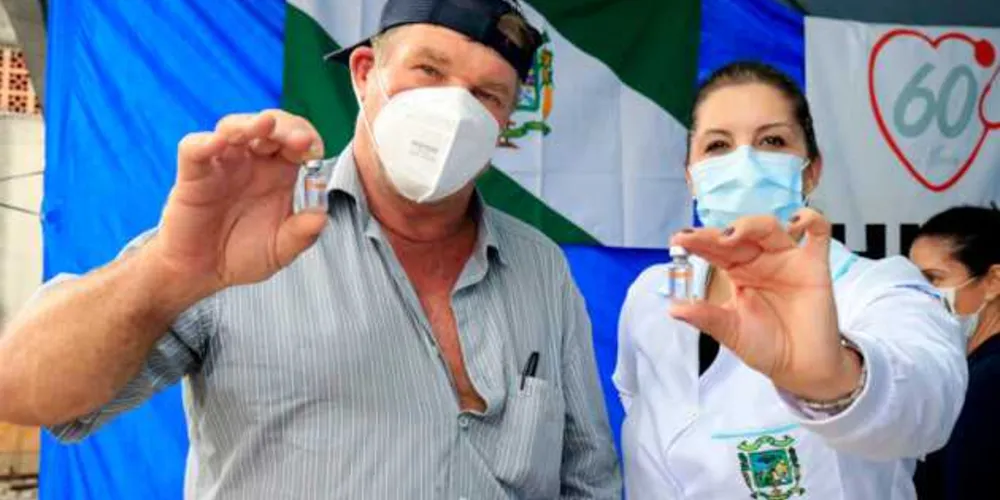 Neste 1º lote, a cidade recebeu 158 doses do imunizante