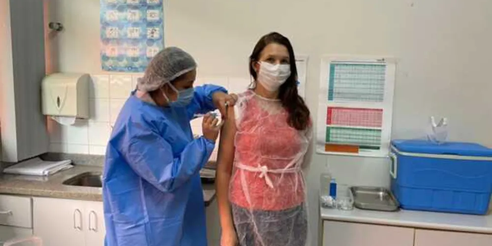 Imagem ilustrativa da imagem Prefeitura de PG inicia aplicação de vacinas em idosos