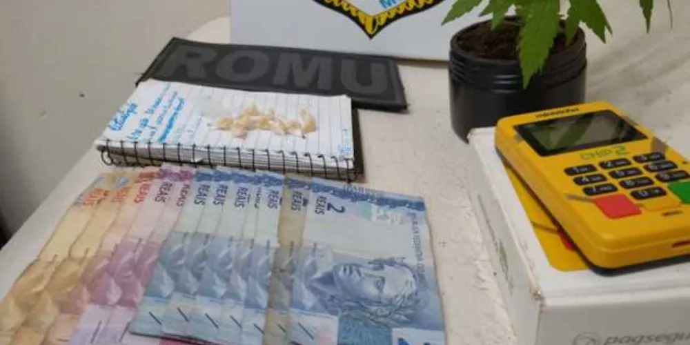 Suspeito confessou que usava máquina de cartão para a venda de drogas no Borato