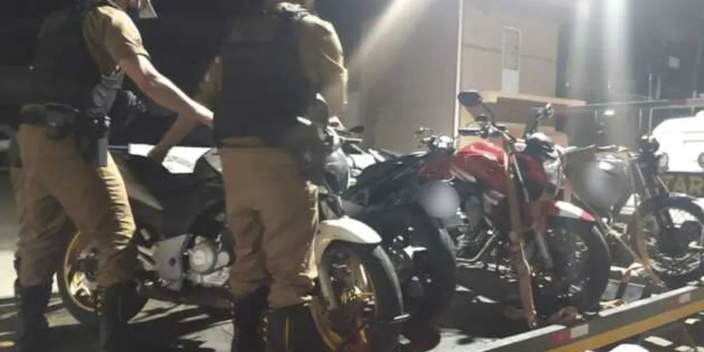 Ao todo, mais de 50 motocicletas foram abordadas na tarde de quinta-feira (21)