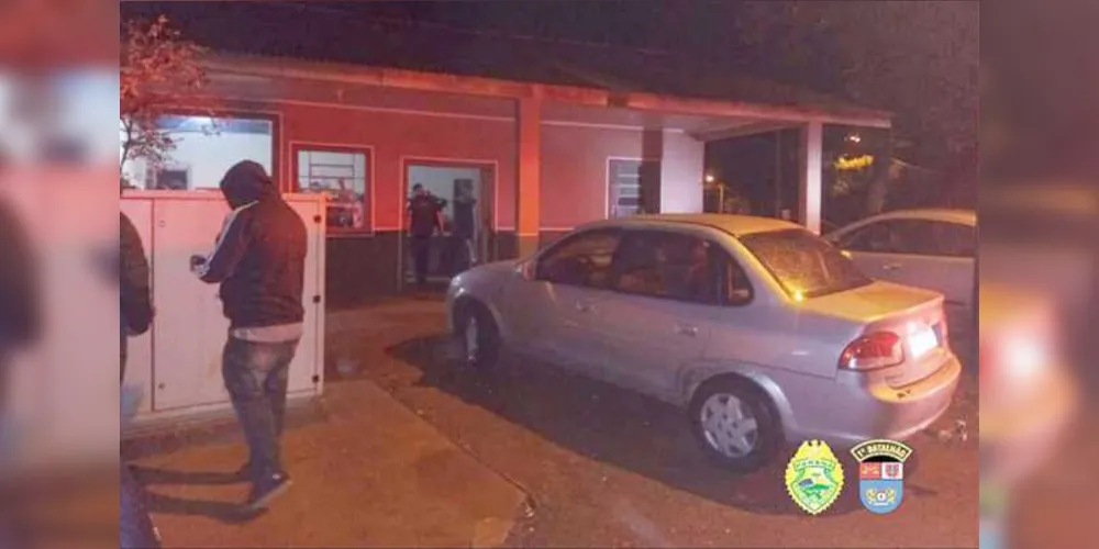 Ao menos dez estabelecimentos desrespeitaram toque de recolher nas últimas horas