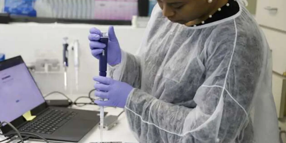 Imagem ilustrativa da imagem Estado tem mais 1.874 novos casos e 112 óbitos pela Covid-19