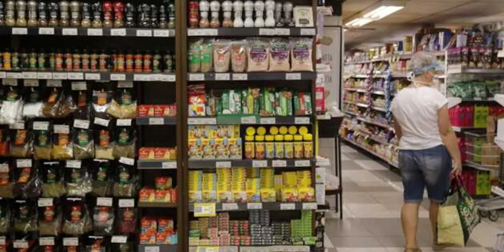 Imagem ilustrativa da imagem Confiança do consumidor cai pelo quarto mês consecutivo