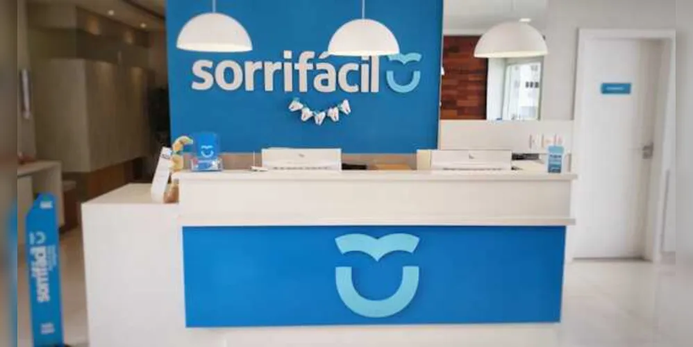 Serão seis dias focados em reabilitar quem perdeu um, vários ou todos os dentes e deseja voltar a mastigar