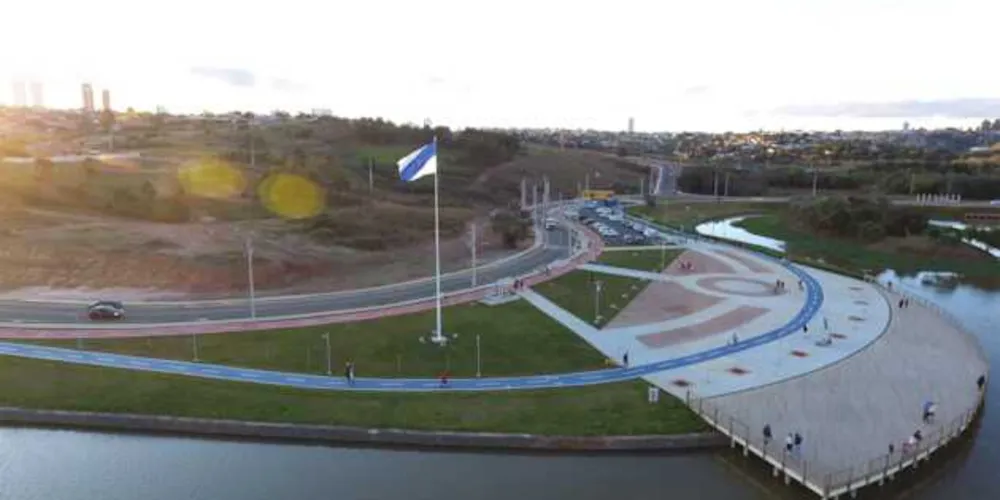 Cidade saiu de 9.807 pacientes em isolamento domiciliar registrados na segunda (25) para 9.183 nesta terça-feira