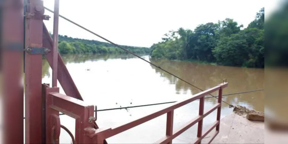 Aumento no volume de águas do rio Tibagi preocupa autoridades